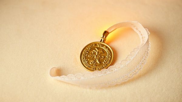 Top 5 raisons d'offrir une médaille de baptême laïque