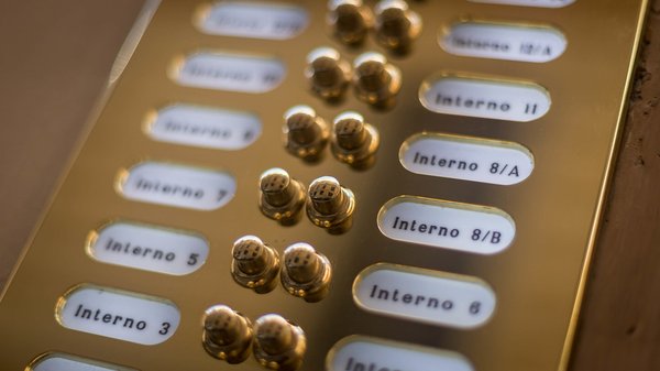 L'interphone: un allié essentiel pour votre sécurité - Comparatif, avantages et conseils d'installation