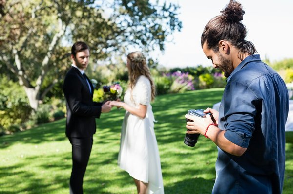 Top conseils pour choisir un photographe de mariage naturel à montpellier